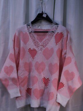 Elegant Pink Heart V-Neck Sweater